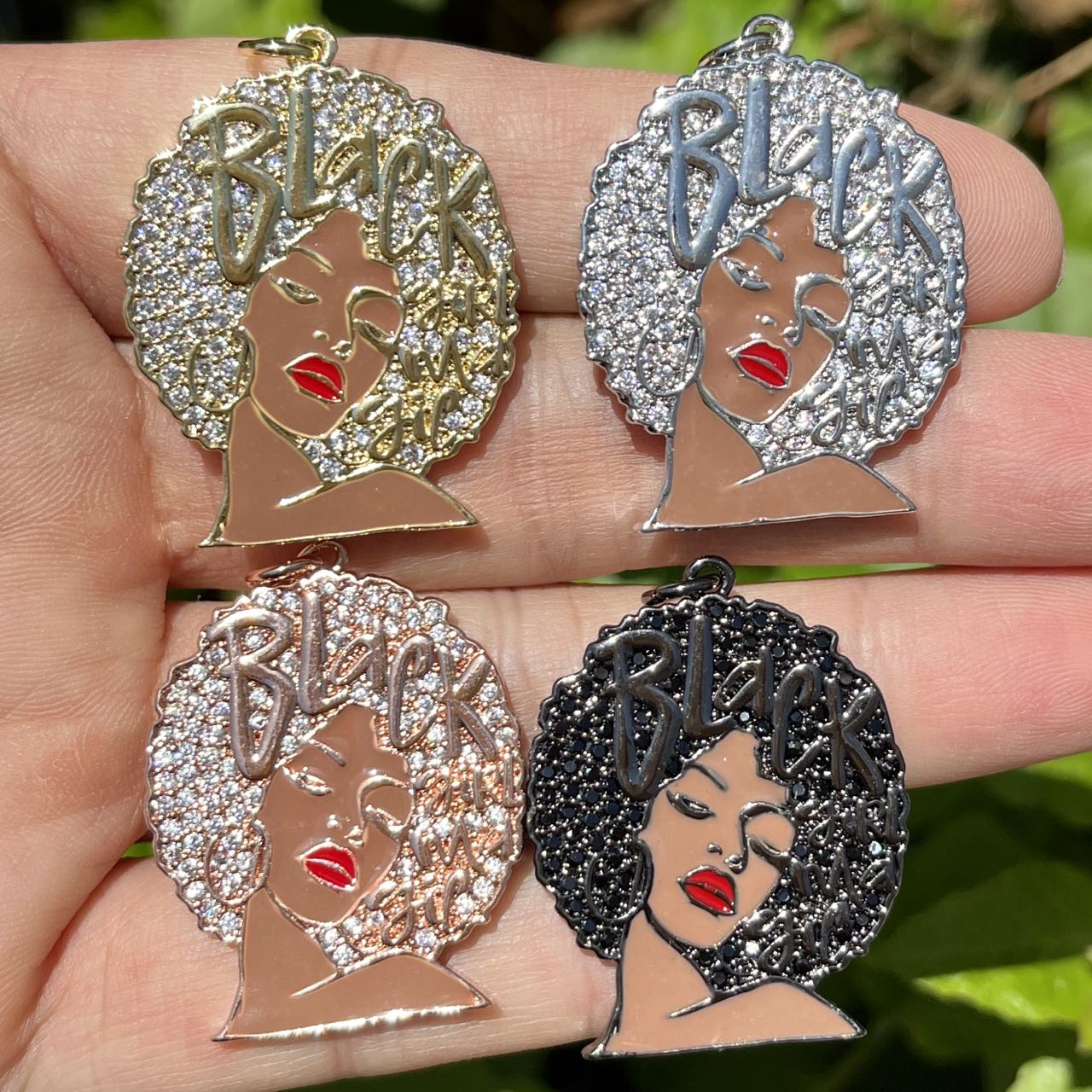 Jewelry Making History - 5 Adet Zirkonyum Kaplama Siyah Kız