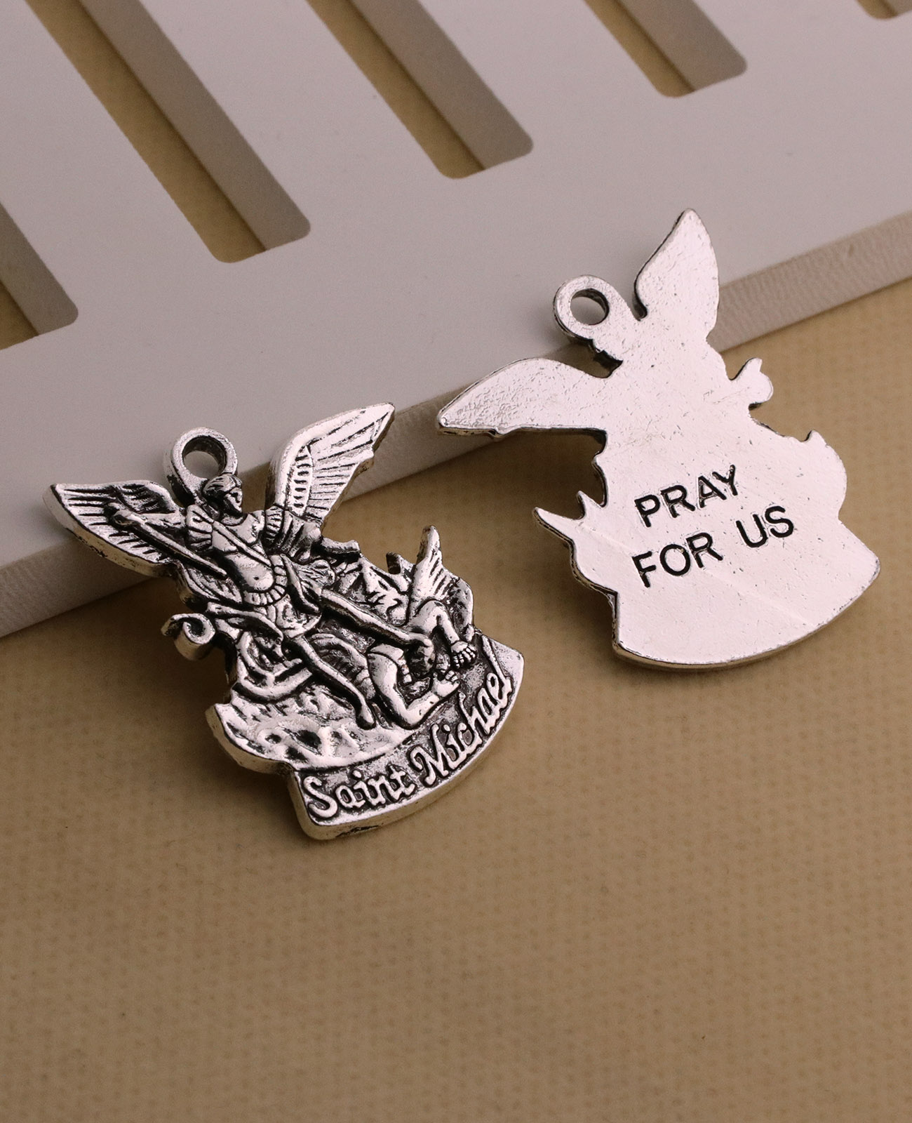 5 adet Başmelek St. Michael Ko - Jewelry Making Michaels incelemesi ve fiyatı